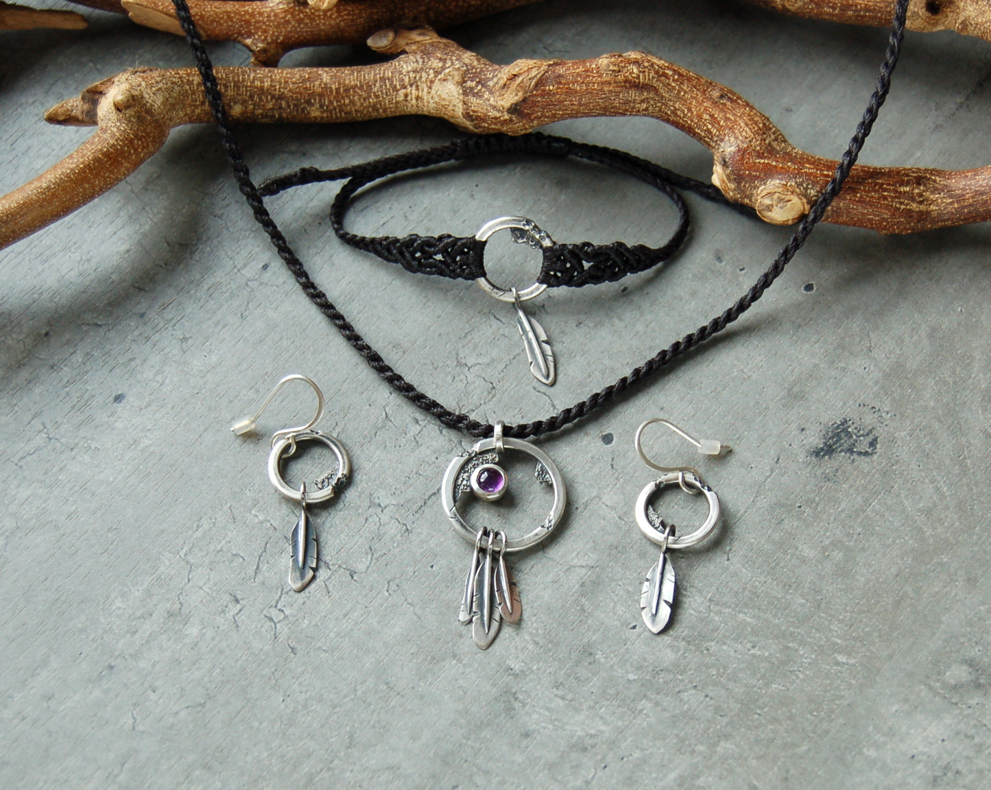 Silver dream catcher jewellery set with macrame