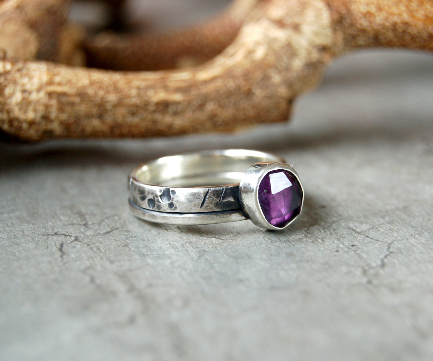 Amethyst gemstone ring