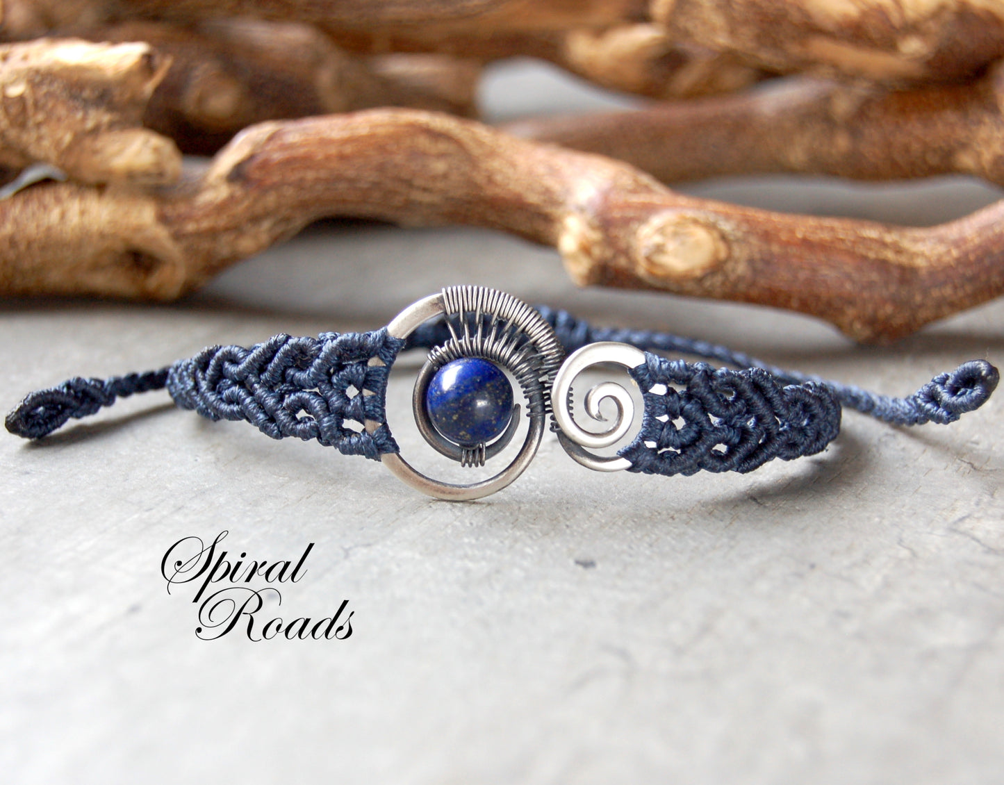 macrame bracelet with Silver and Lapis Lazuli