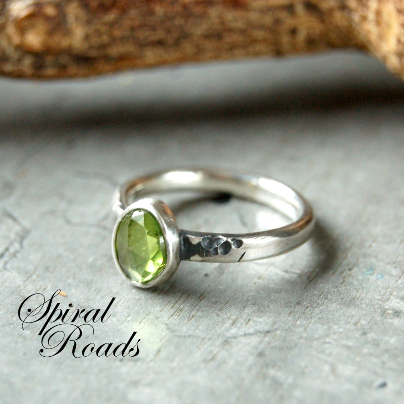 Sterling silver gemstone ring with Peridot