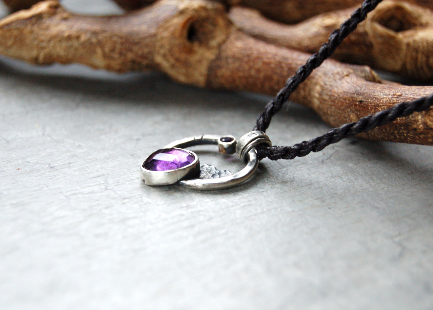 'Spacious' Pendant with Amethyst