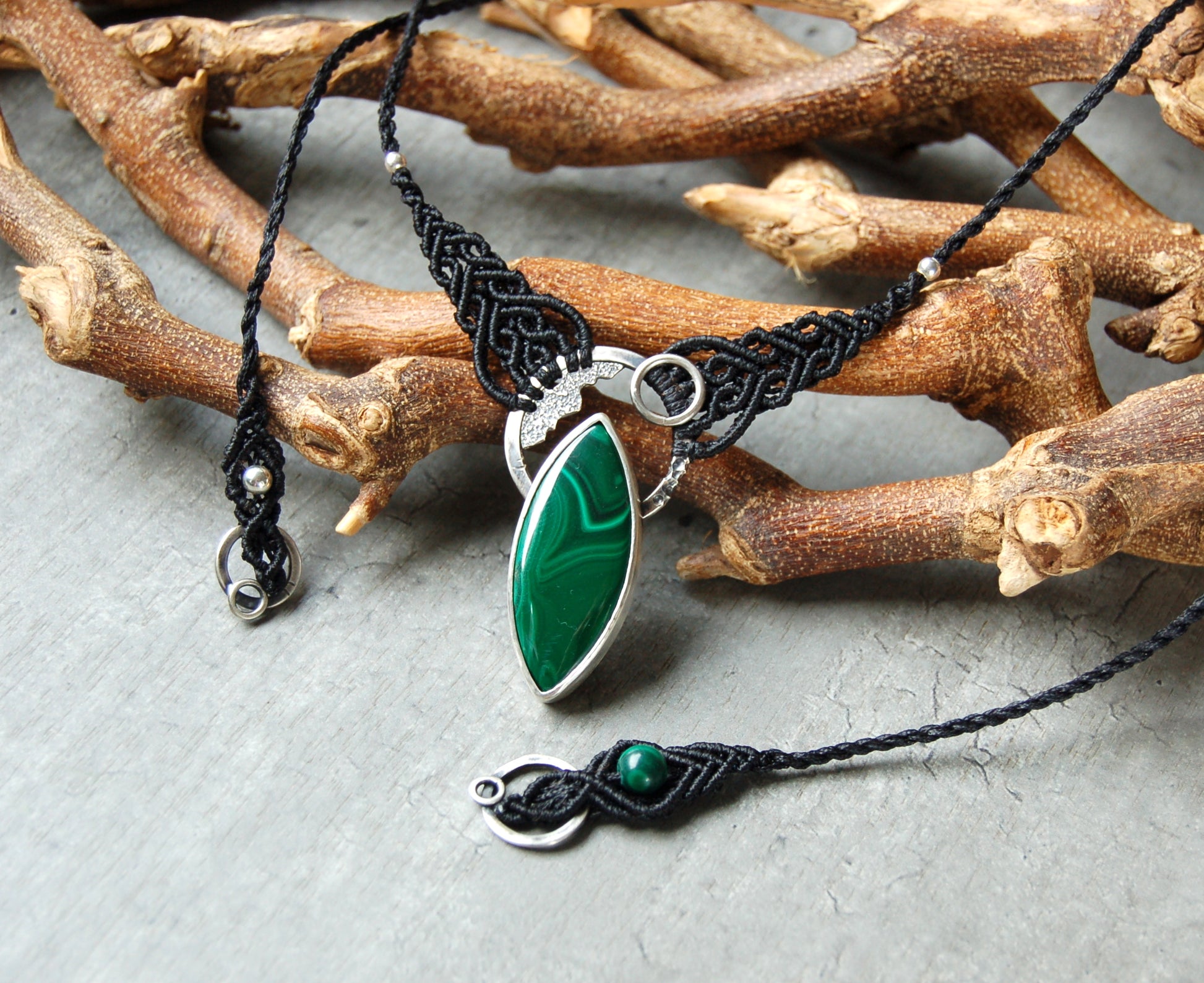 Malachite necklace with macrame and sterling silver